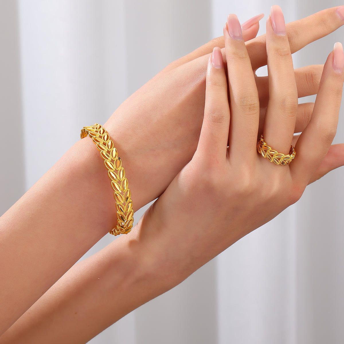 2Pcs 18k Gold Plated Wheat Leaves Bracelet Ring Set Suitable