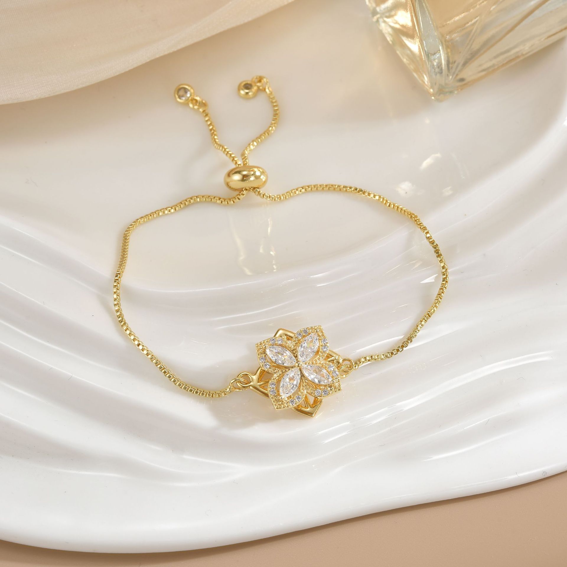 Simple Rotatable Pendant Bracelet -  Pure Copper Gold-plated Bracelet Various Designs